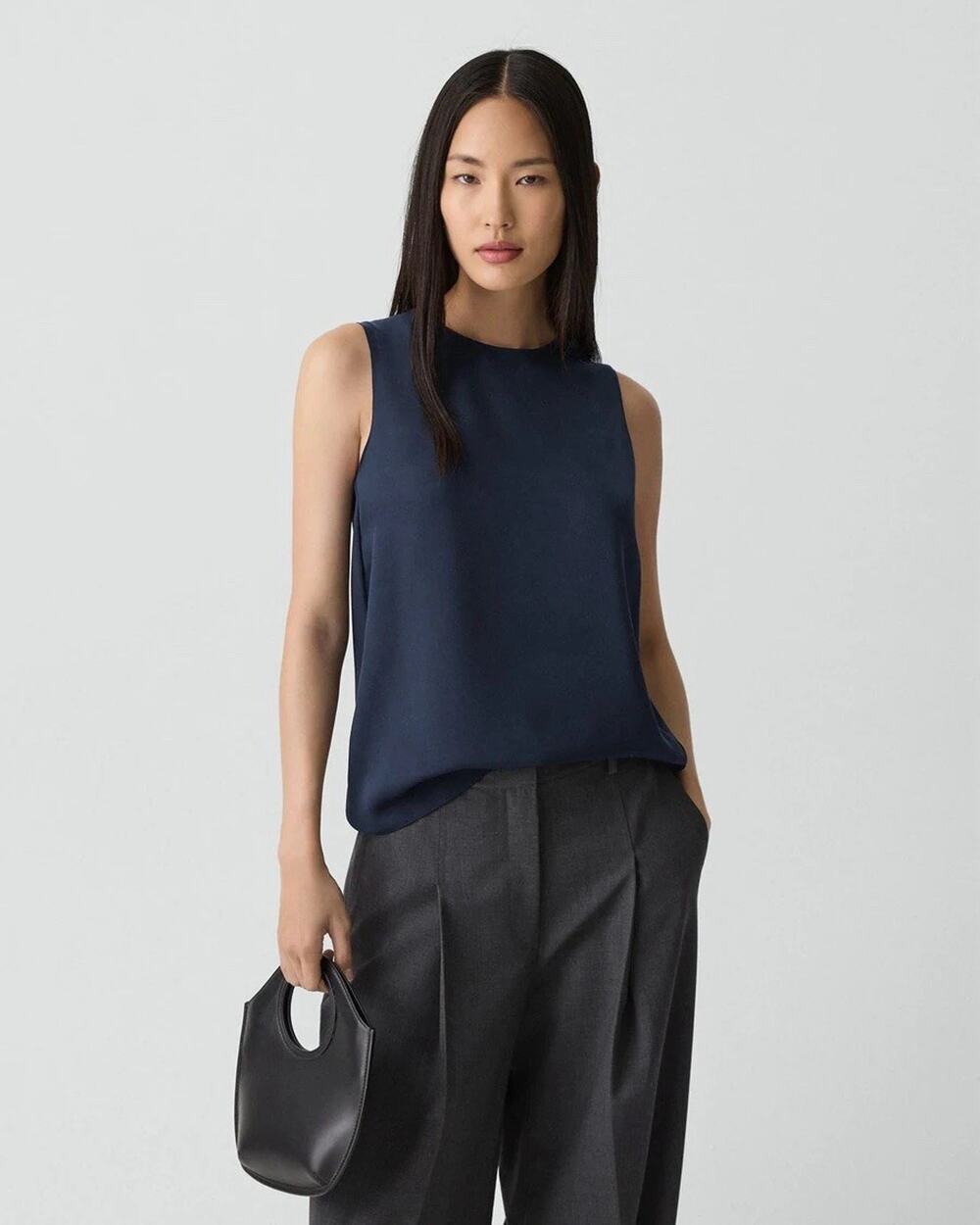 Theory Silk Georgette Shell Top Midnight Navy Sleeveless Blouse Size Medium